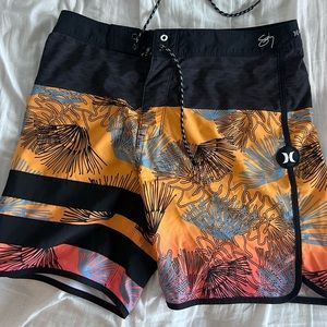 Men’s Hurley swim shorts